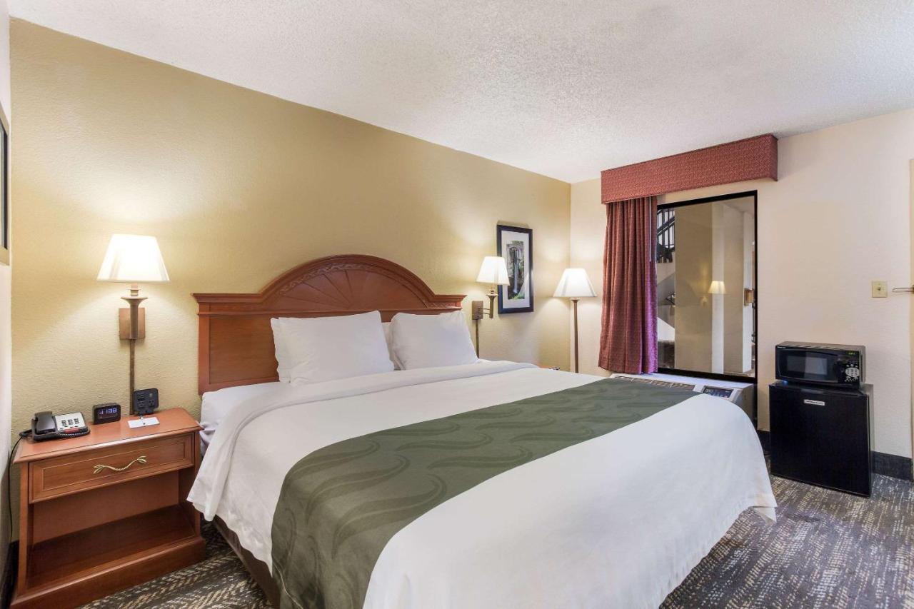 Quality Inn - Hamilton Place Chattanooga Eksteriør billede