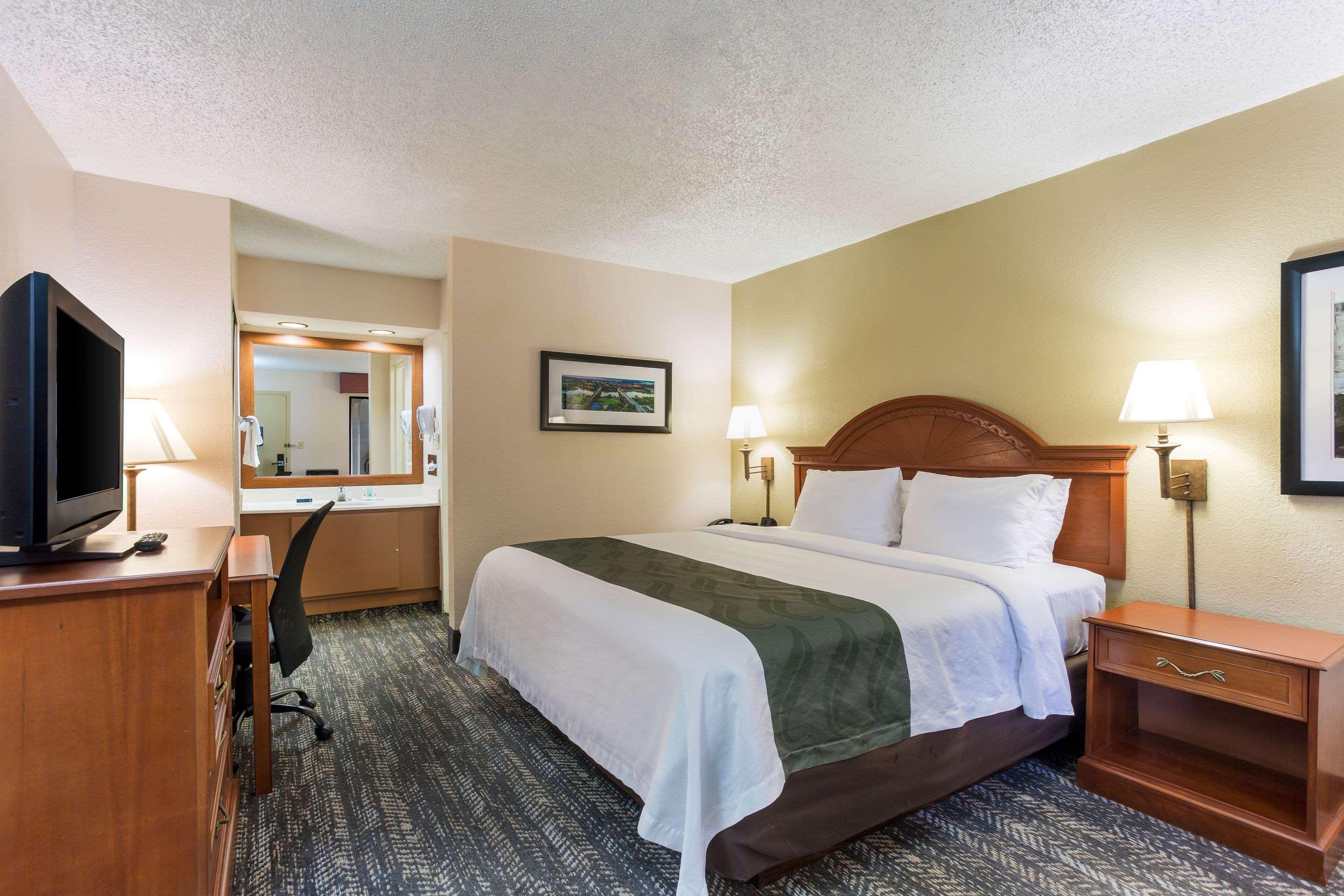 Quality Inn - Hamilton Place Chattanooga Eksteriør billede