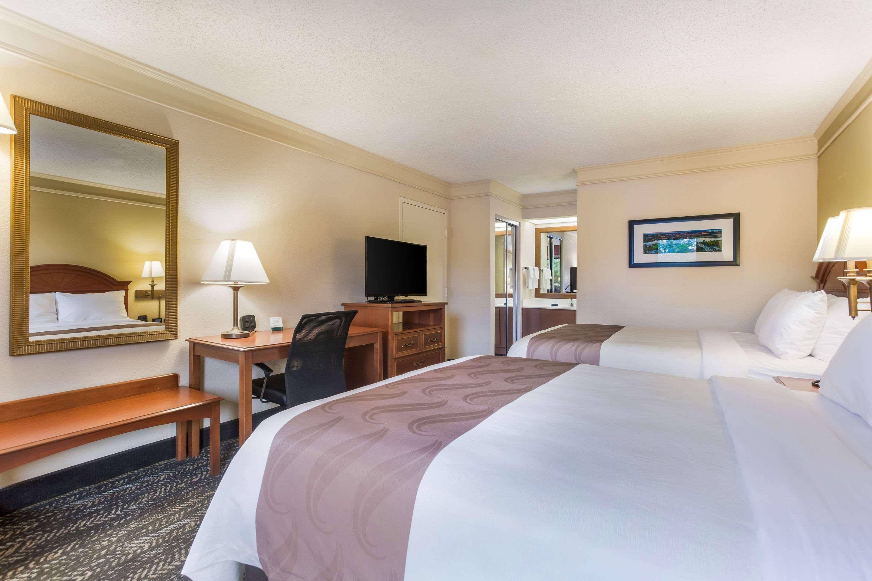 Quality Inn - Hamilton Place Chattanooga Eksteriør billede